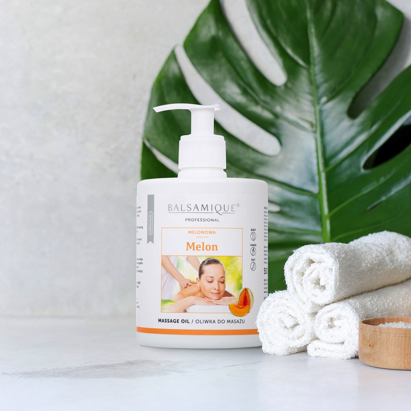 Cold-pressed natural oils from Balsamique for body and facial care